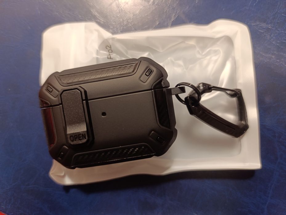 чехол для наушников