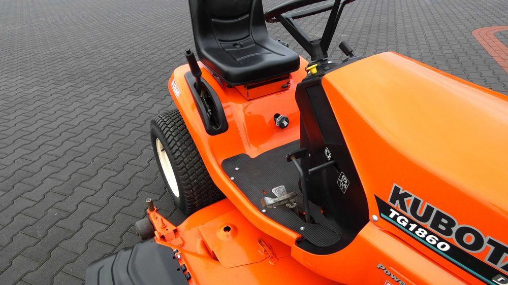 Traktor kosiarka KUBOTA TG1860 Diesel (310101.4) - Baras