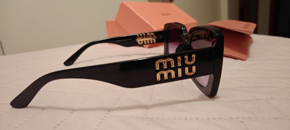 Óculos de Sol MIU MIU - Novos/Original