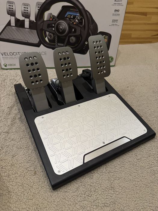 У наявності! Ексклюзив! Ігрове кермо Turtle Beach VelocityOne Race