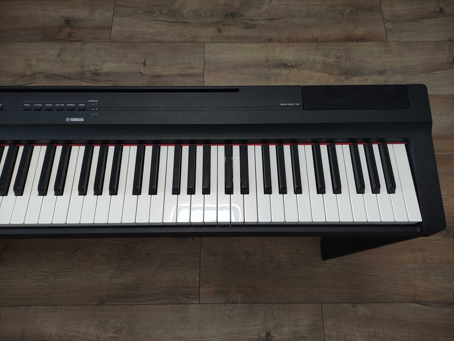 Цифрове піаніно Yamaha P-125