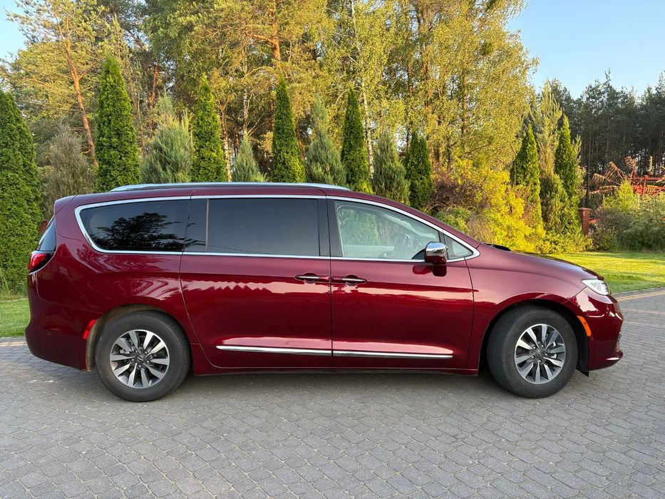 Chrysler Pacifica Pierwszy właściciel stan idealny
