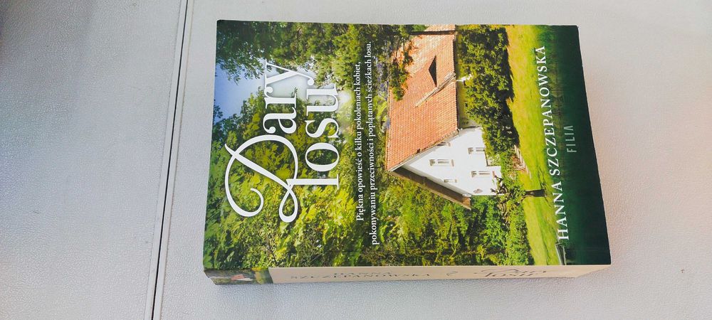 Dary losu - Hanna Szczepanowska