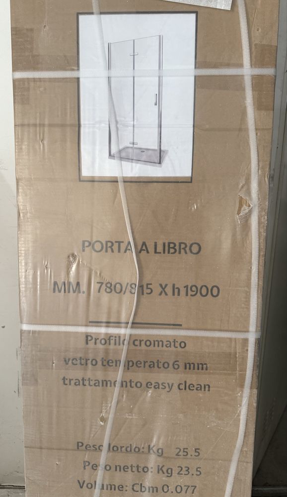 Porta de chuveiro NOVA com abertura dobrável, marca NALA