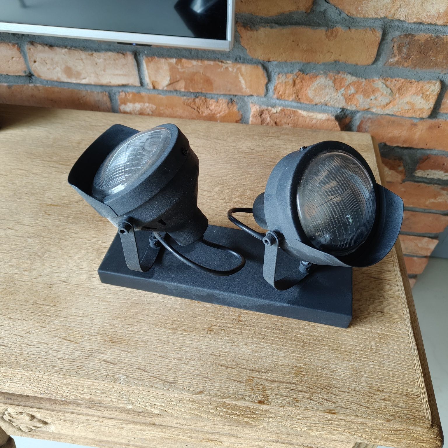 Lindby Spot sufitowy Henega, reflektor, czarny, 2-pkt.