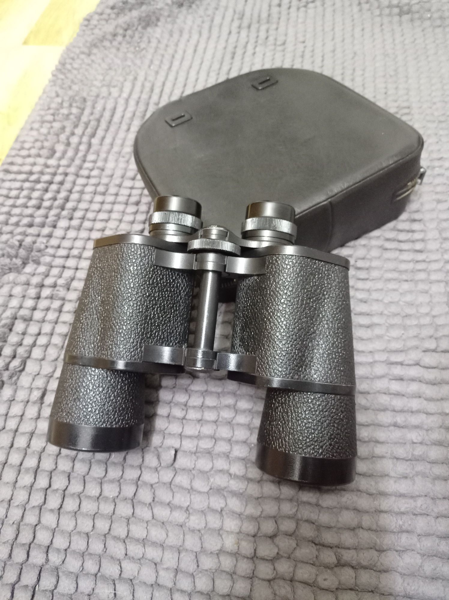 Бинокль Carl Zeiss Binoctem Q1 7x50