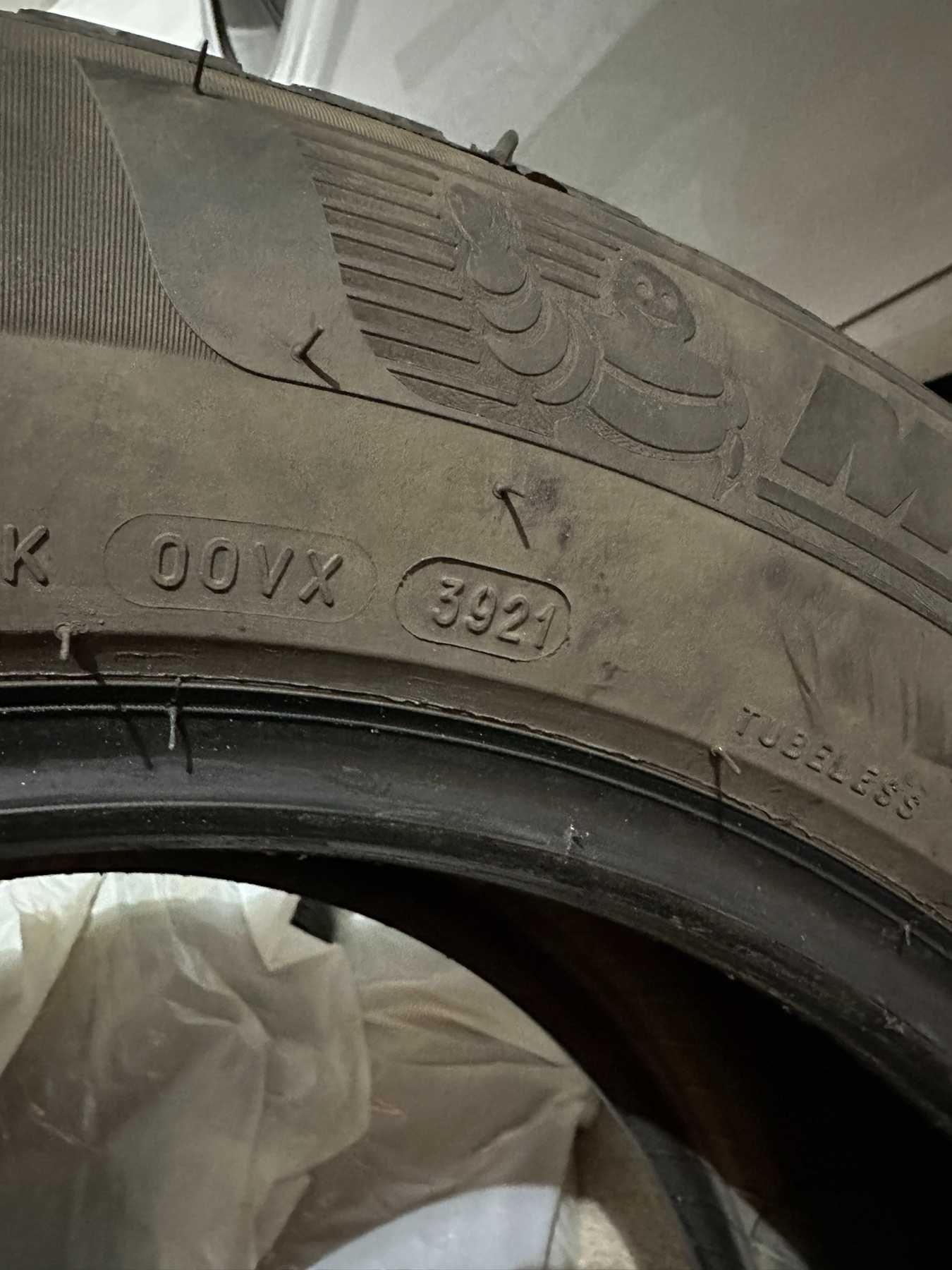 резина 255/55/19 зима Michelin лето Continental диски 19 Touareg III