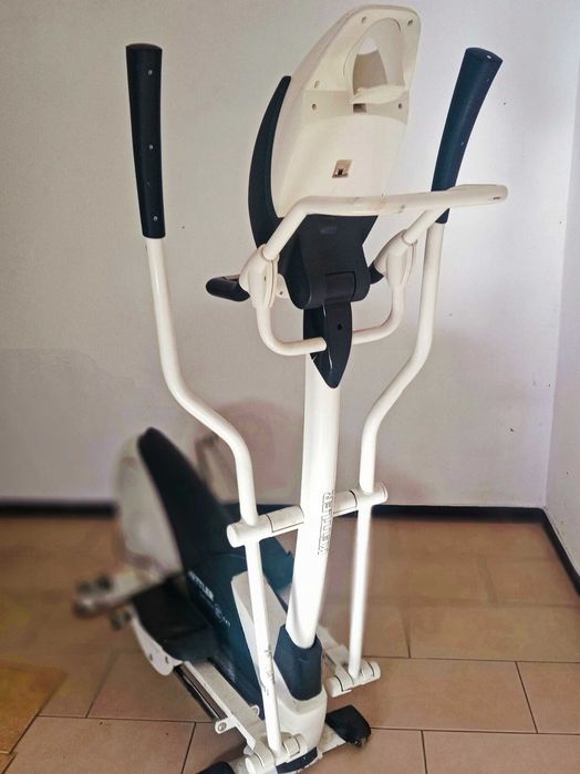 Orbitrek Kettler Satura E EXT – sprawny, solidny sprzęt do ćwiczeń!