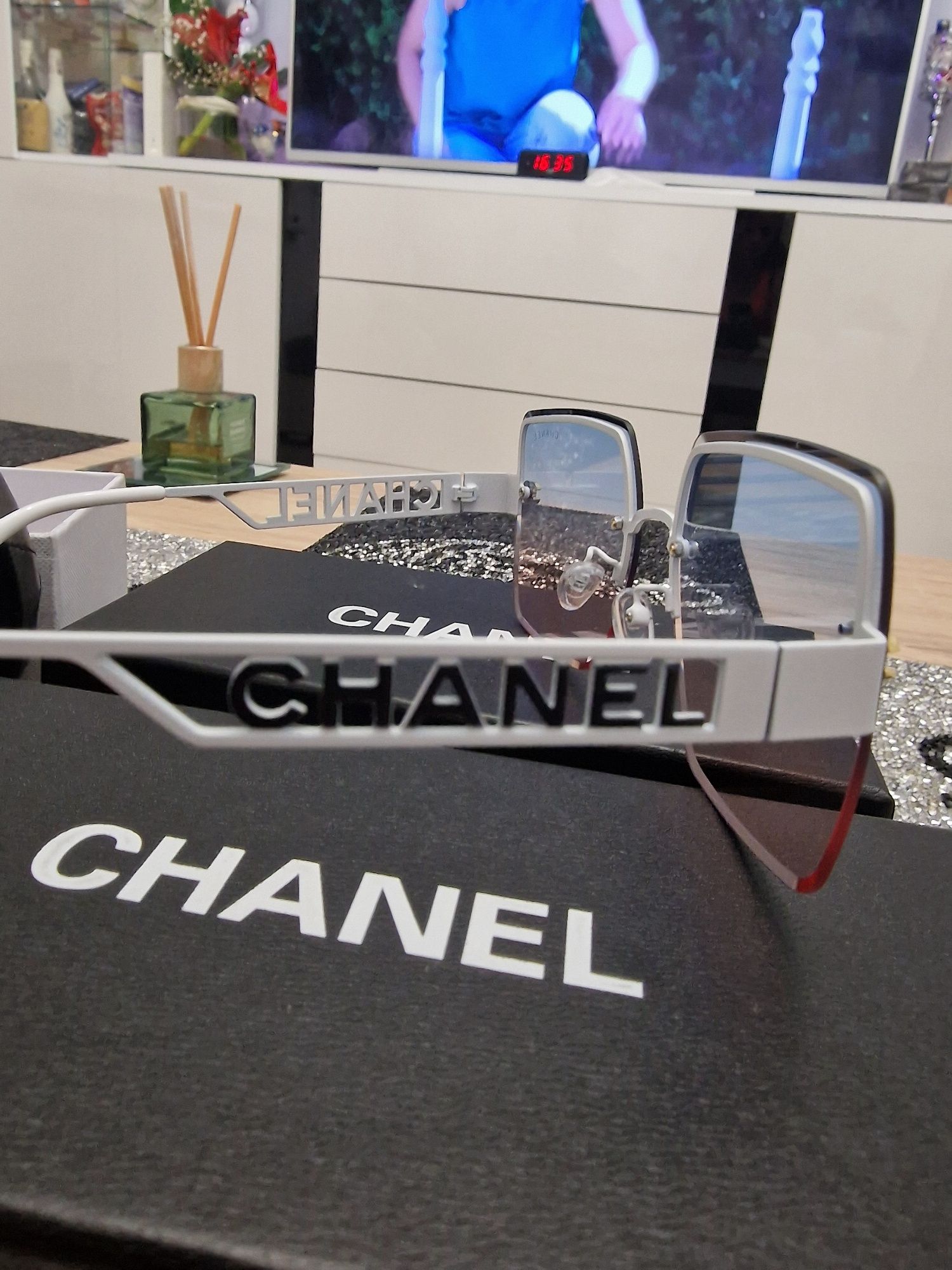 Okulary Chanel białej