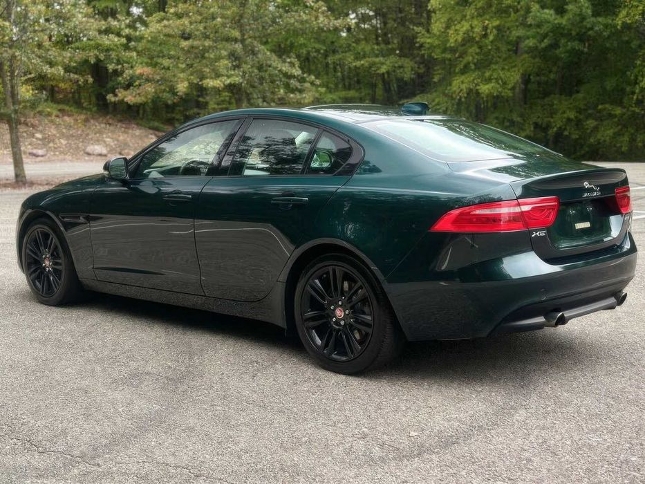 Jaguar XE 25t Prestige      2017