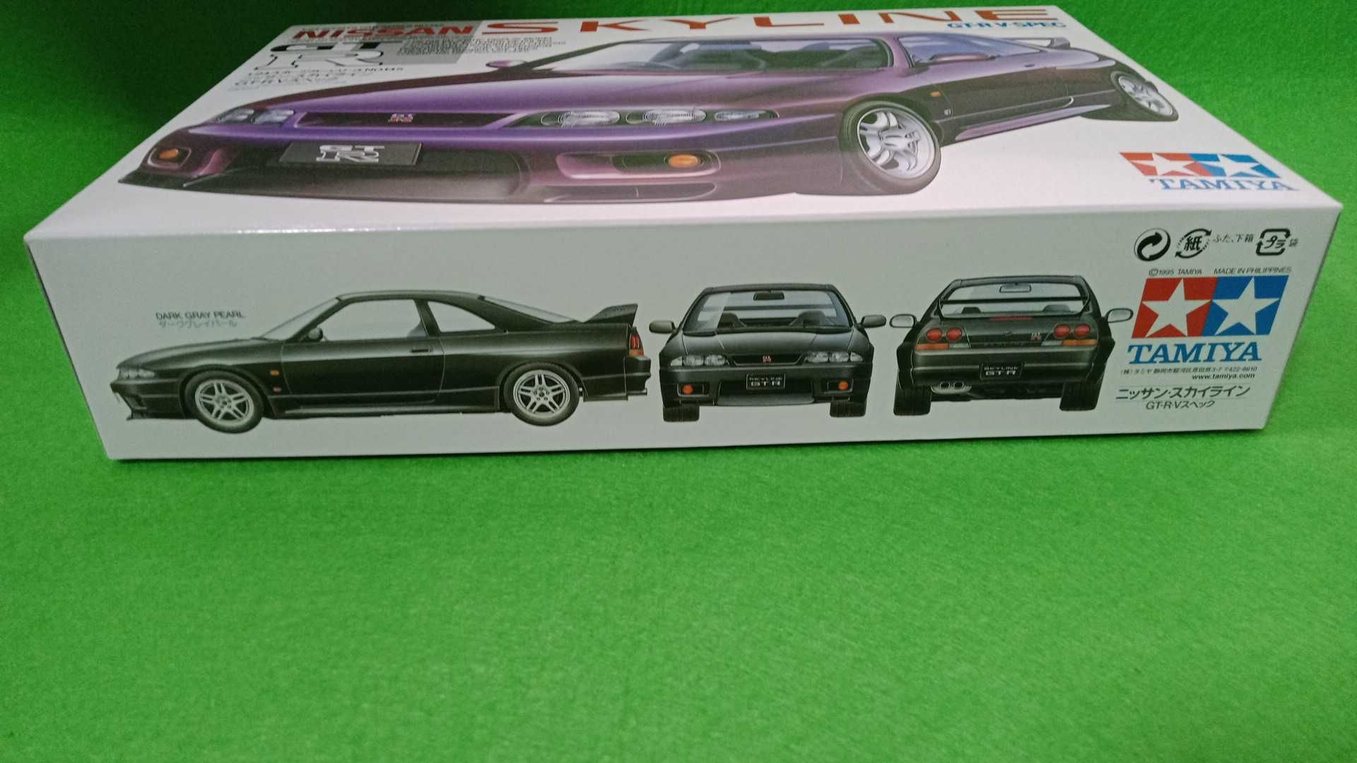 Збірна модель Nissan Skyline R33 GT-R V Spec 1/24 Tamiya 24145