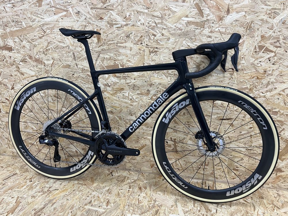 Bicicleta topo de gama Cannondale SuperSix Evo Hi-Mod