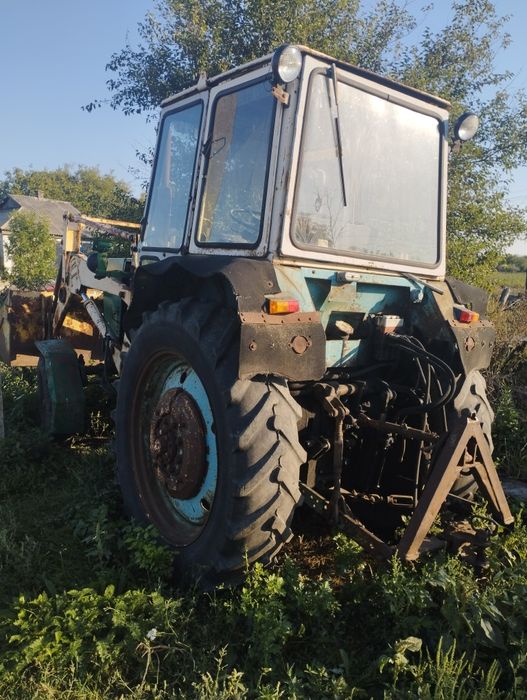 Трактор ЮМЗ 6 з погрузчиком (куном)