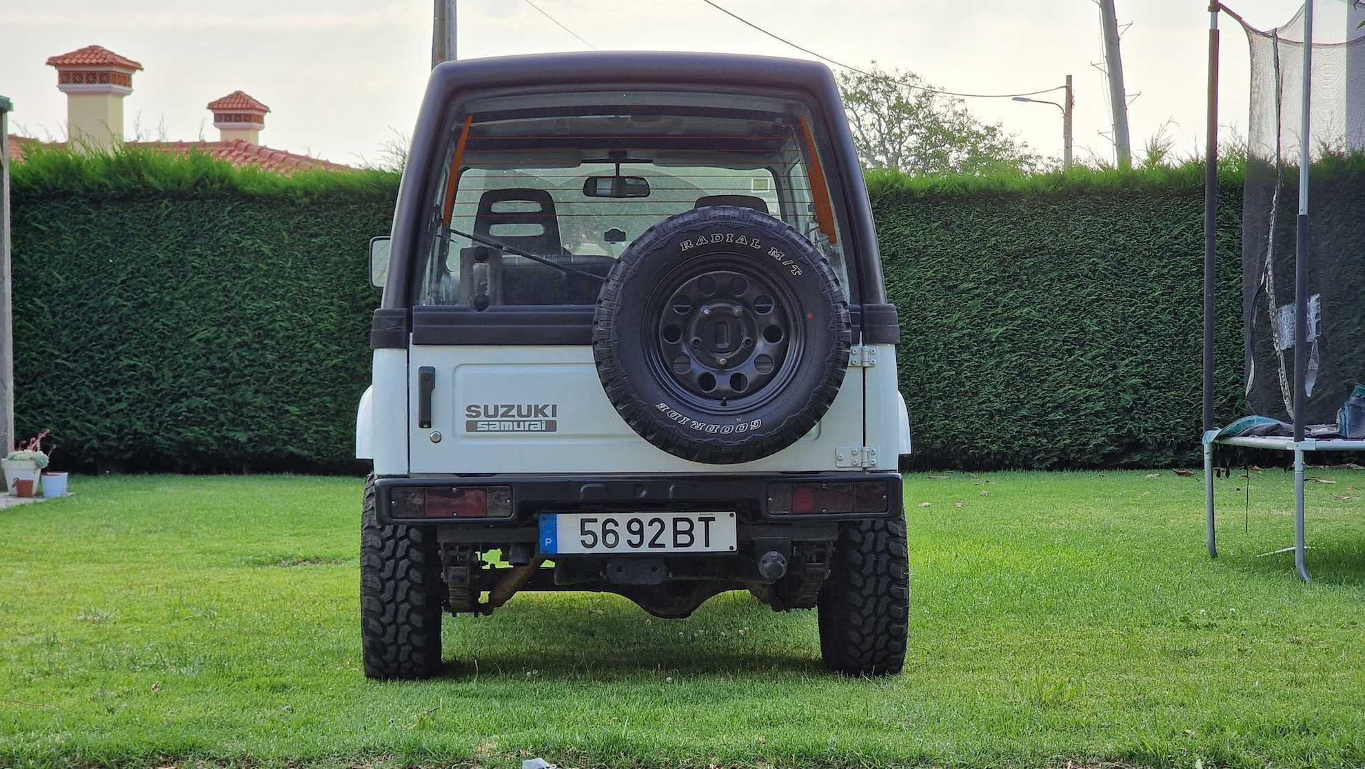 Suzuki Samurai 1300