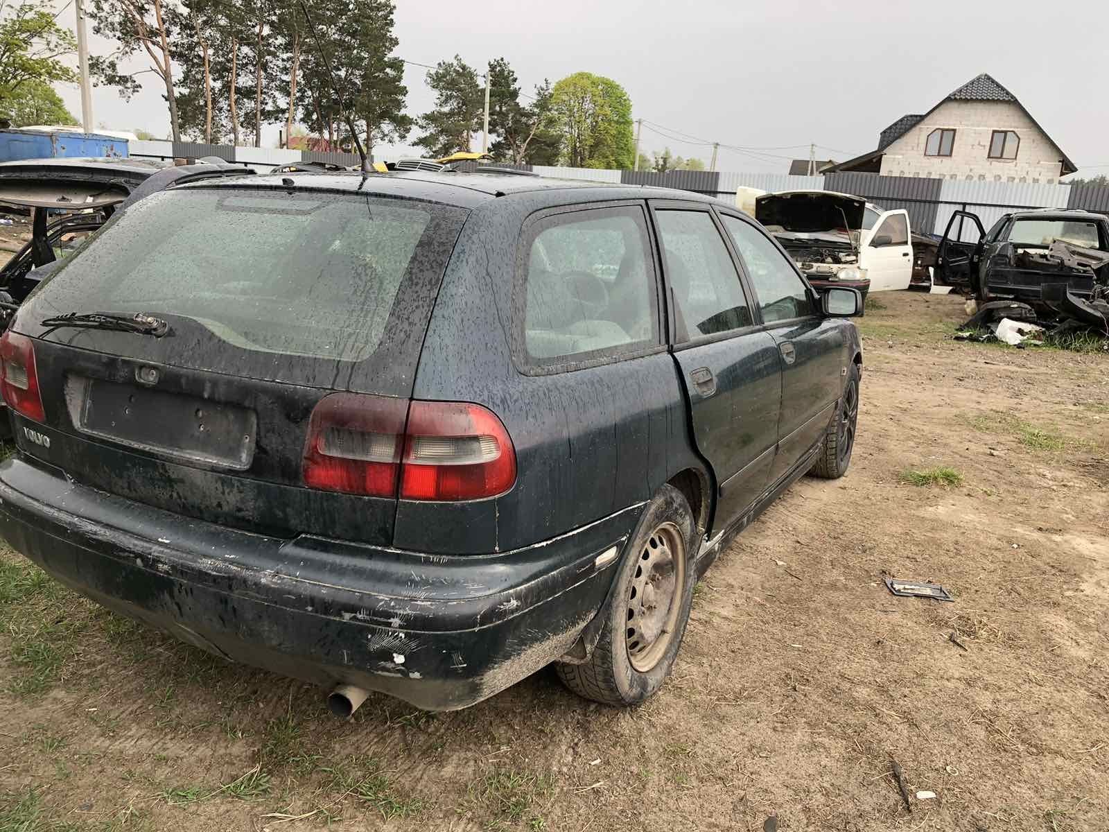 Розборка Volvo V40 1.9 TD 70kW