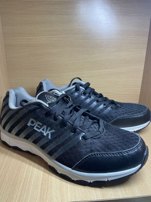 Кросівки Peak