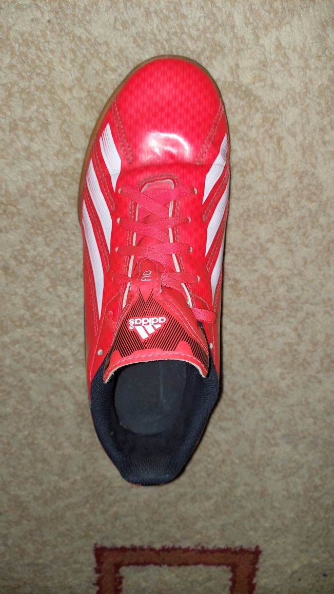 Adidas F50 кросівки