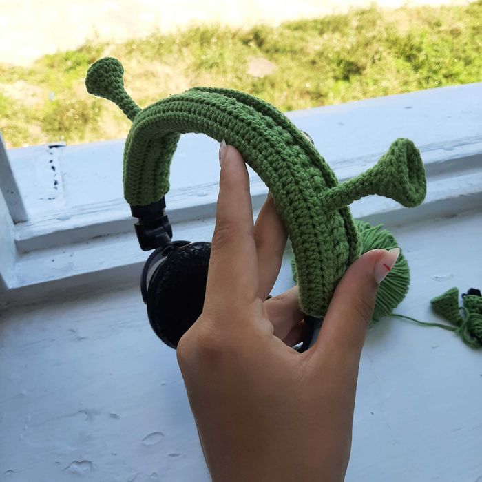 в'язаний ободок на навушники, вушка шрека