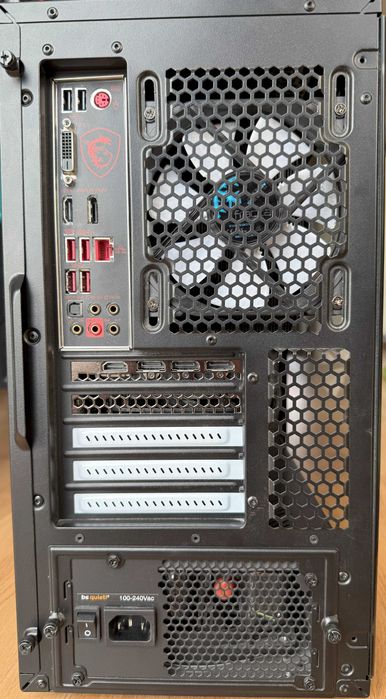 Komputer i5 9600k, 32GB RAM, RTX 3070, SSD 512GB, Win 11