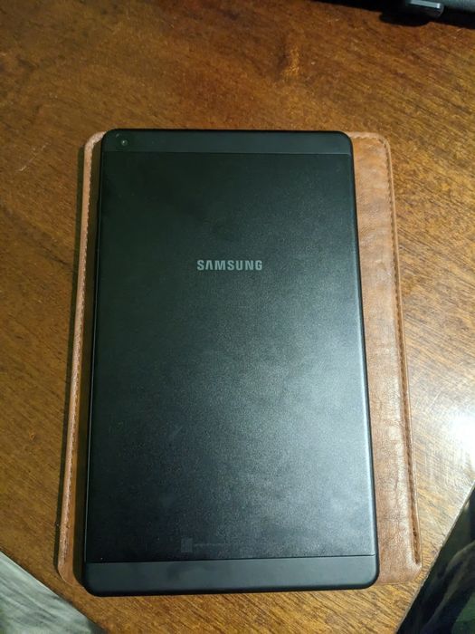 Продам планшет Samsung T290 galaxy tab a 8.0(з нюансом)