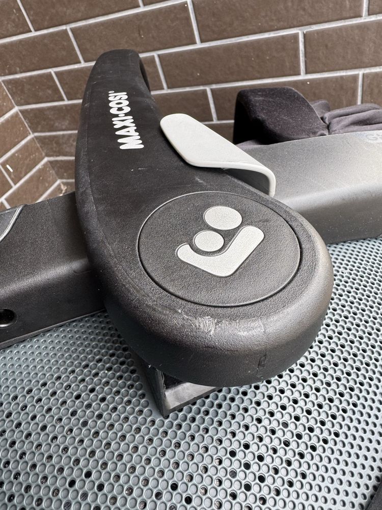 MAXI COSI PEBBLE 360 fotelik 0-13kg z bazą FamilyFIX 360