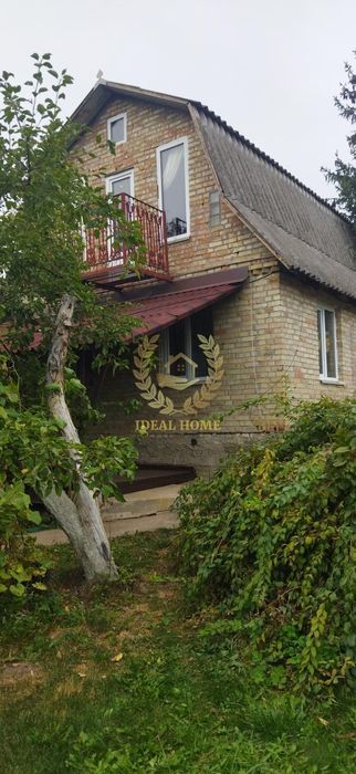 Продам двоповерховий дачний будинок поблизу с.Блиставиця