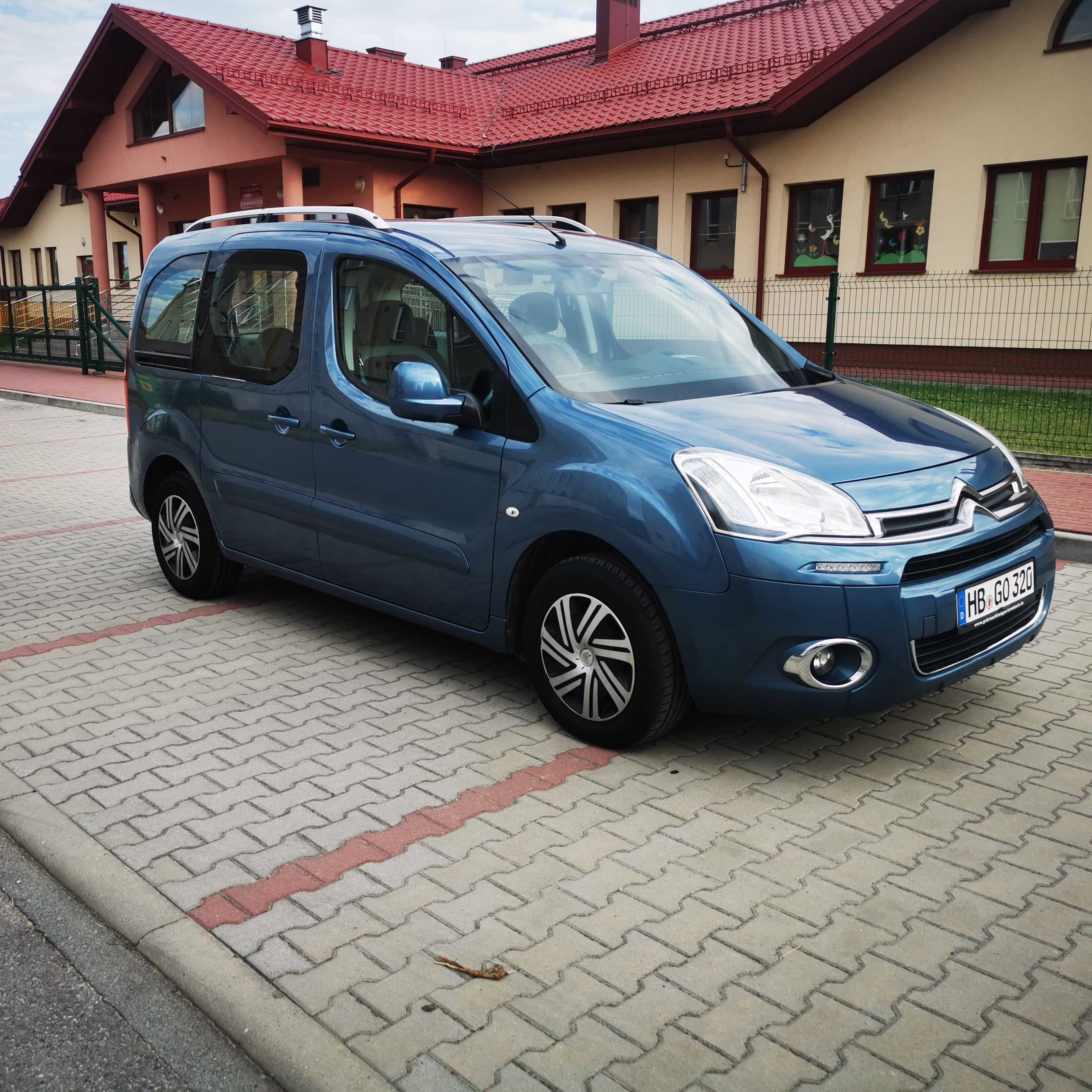 Citroen Berlingo 1,6 d 2013r Super Stan