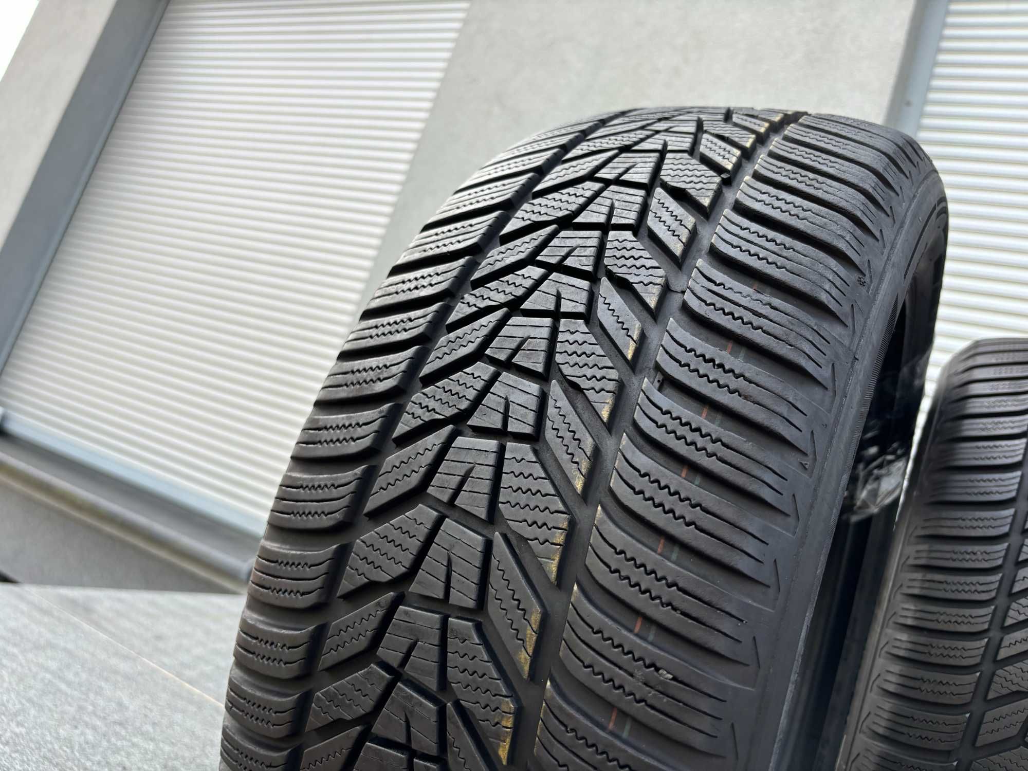 2szt zimowe 235/55R17 Hankook 8mm 2021r świetny stan! Z5439 gwarancja