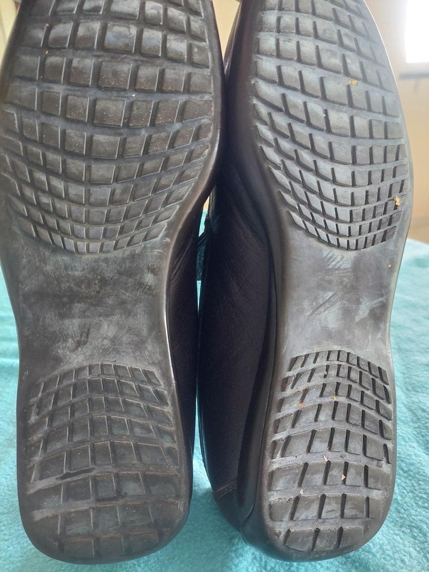 Sapatos Massimo Dutti em pele em estilo mocassin
