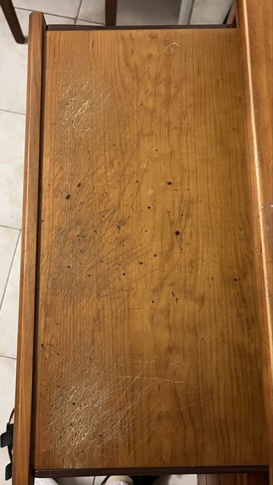 Secretária em madeira