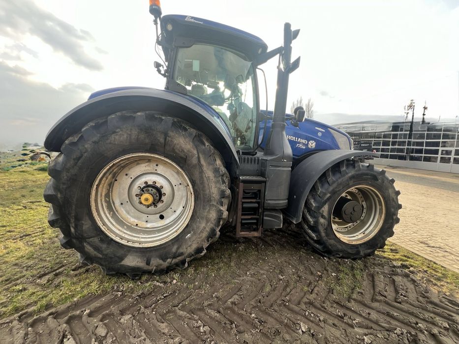New Holland T7.315 Tuz wom i T7270 czy Puma 210, albo john deere