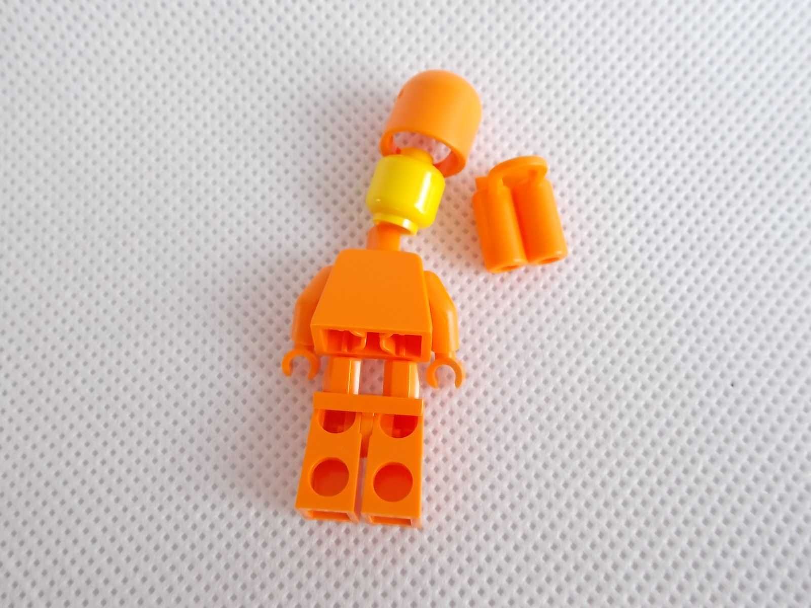 LEGO 10497 Pomarańczowy kosmonauta Spaceman 71037