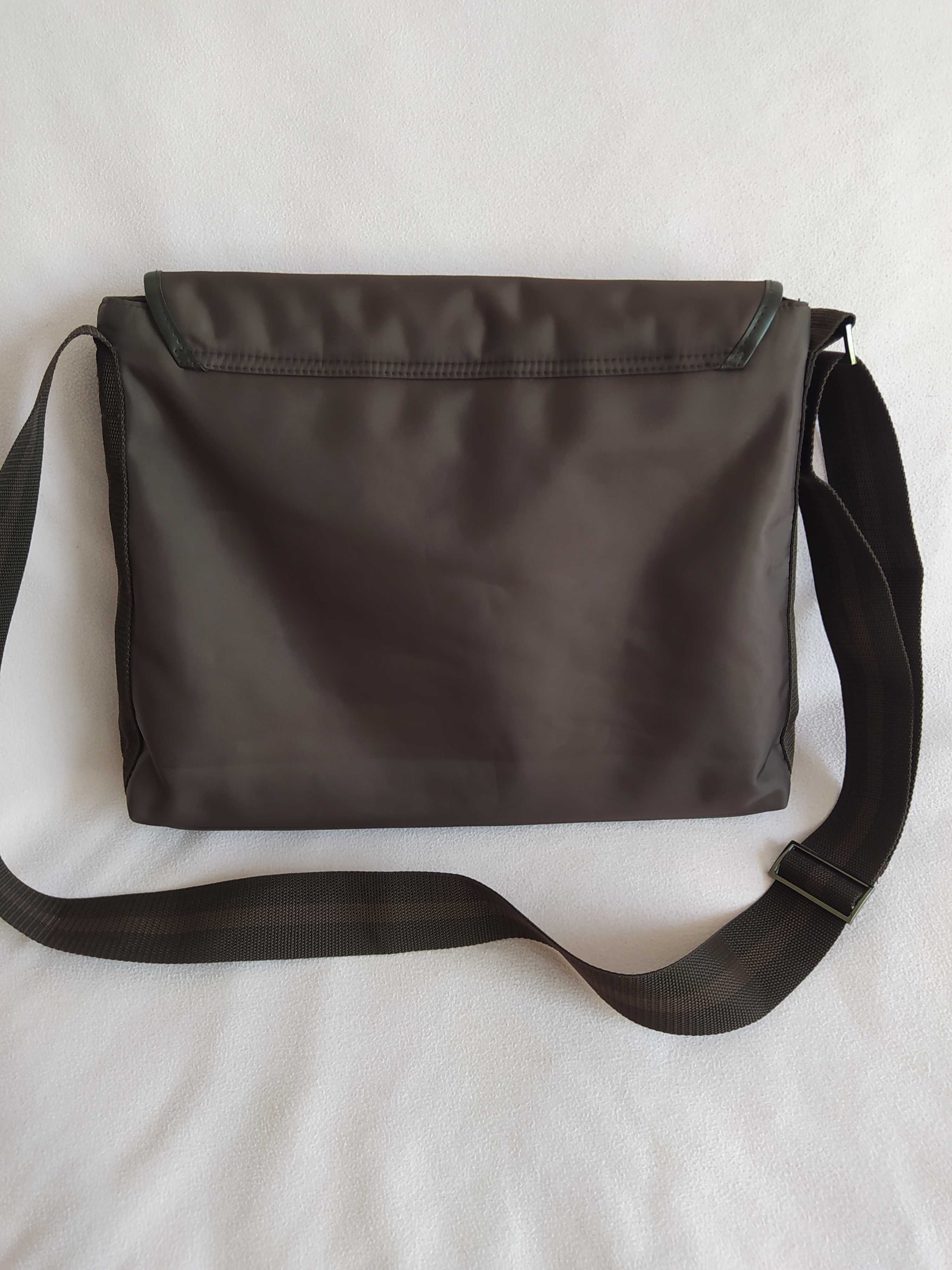 Torebka Givenchy parfums torba A4