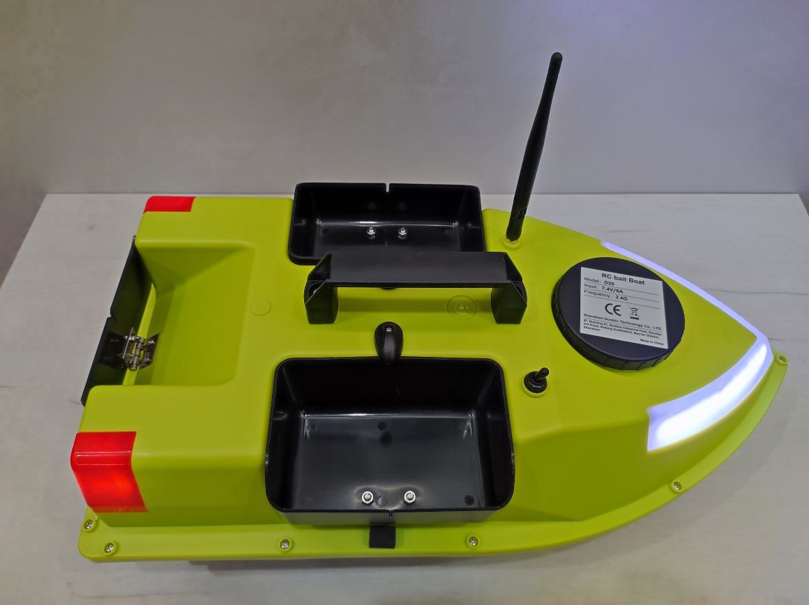 Кораблик карповий GPS-99т 600м D20 LED 12000ма/ч