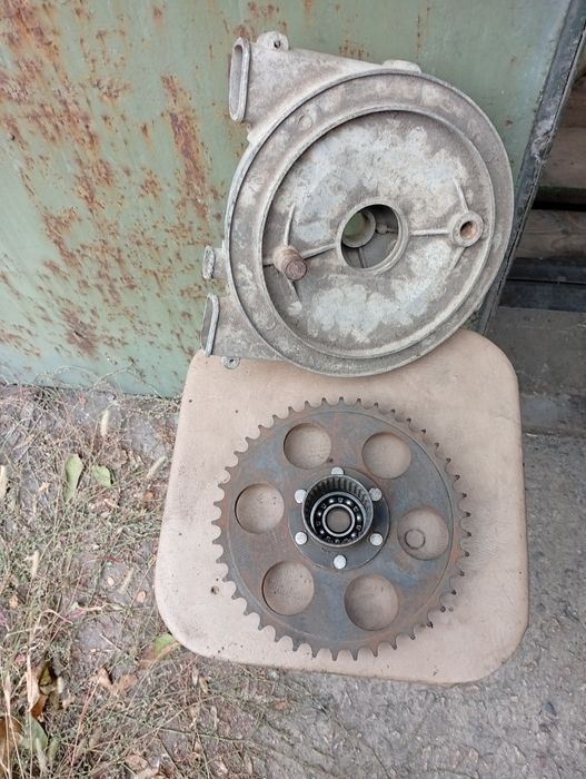 Продам задний кожух