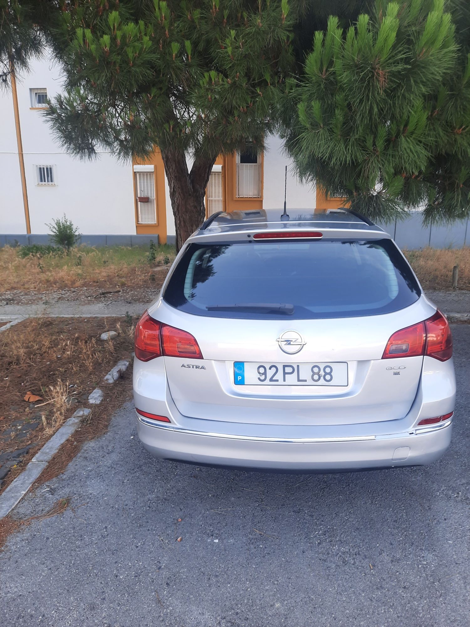 Opel astra 1.6 cdti 2015