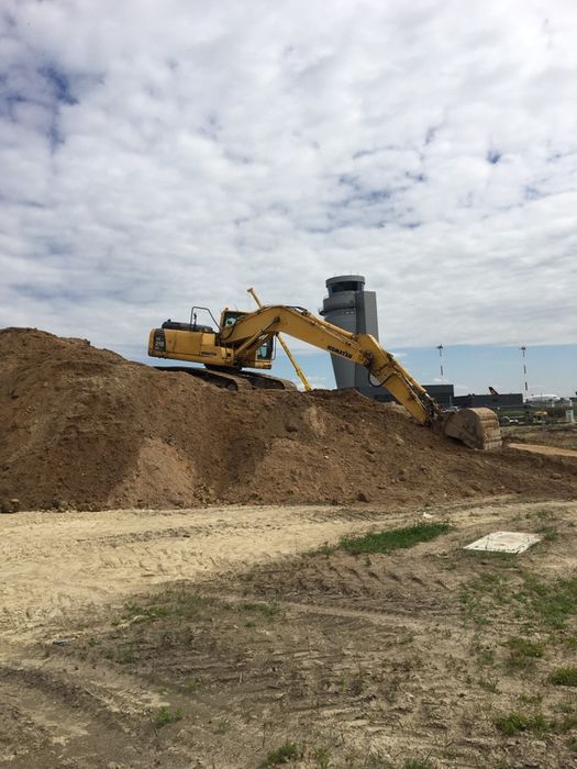 Usługi sprzętowe wynajem koparki gąsienicowej 21 TON usługa koparką