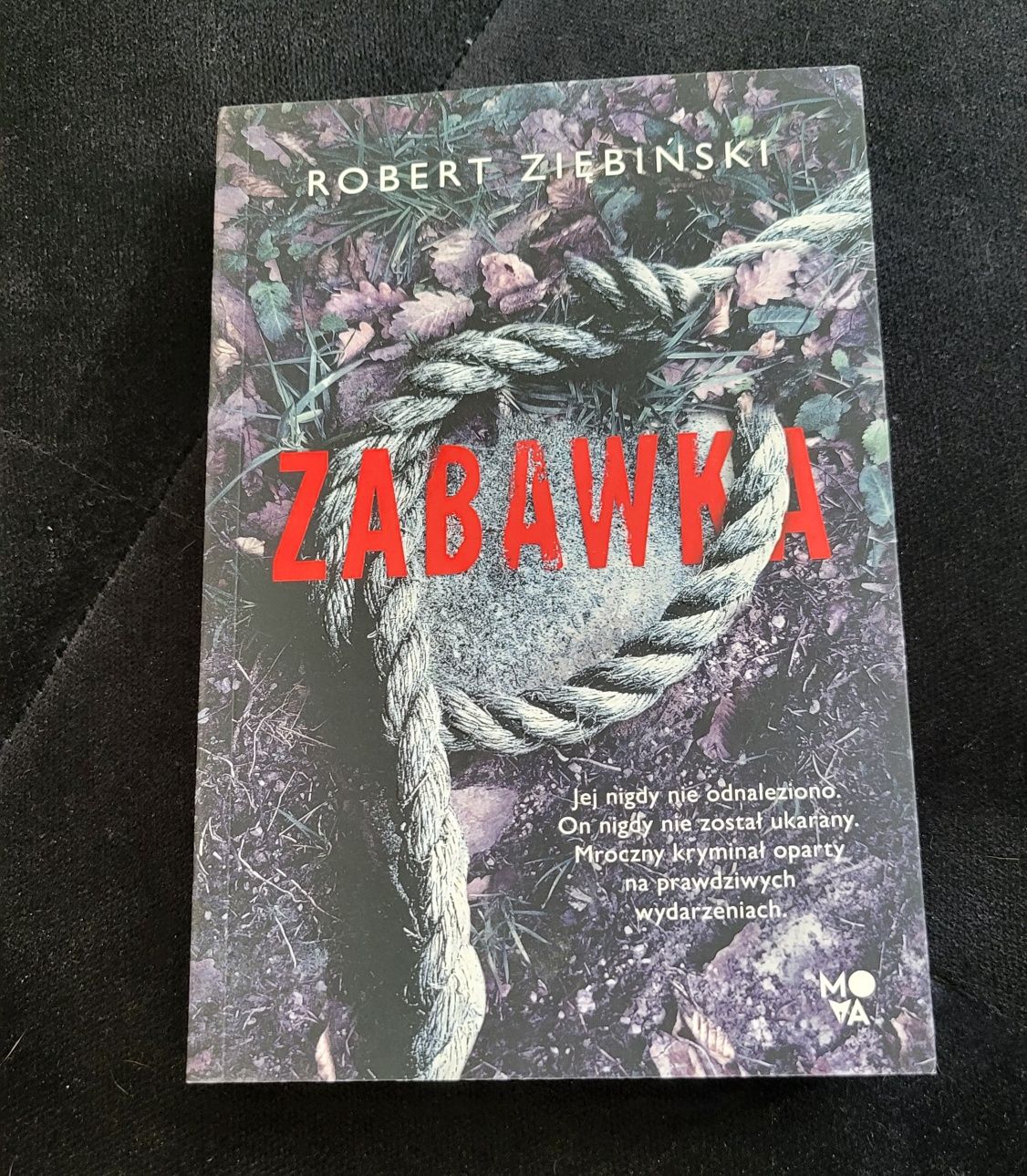 Książka " Zabawka " Robert Ziębiński
