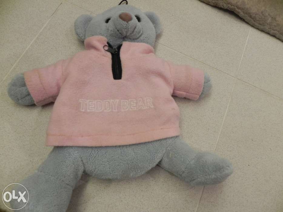 Urso peluche com botija aquecer pés