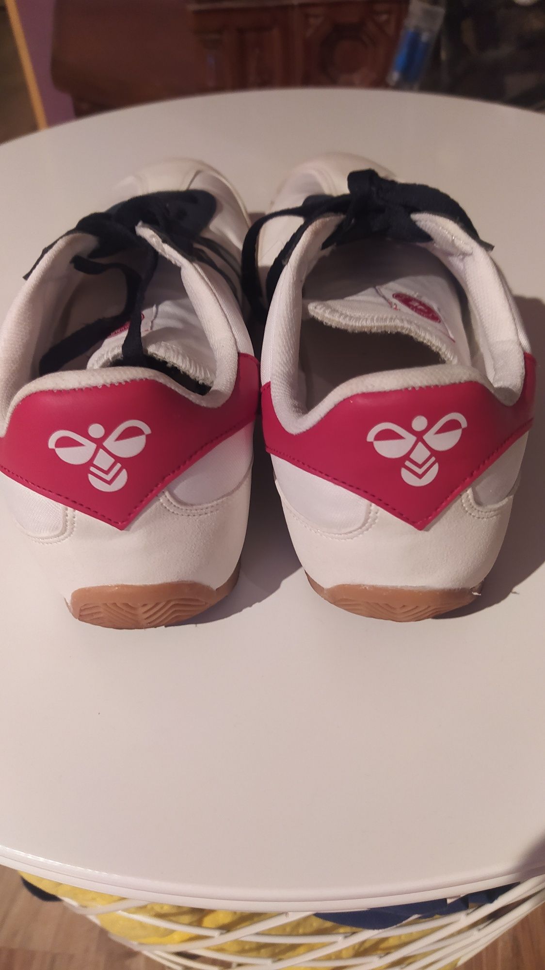 Buty sportowe hummel