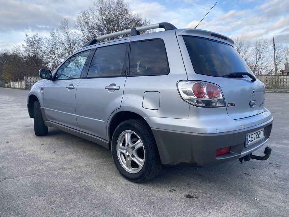 Продам Mitsubishi Outlander 1