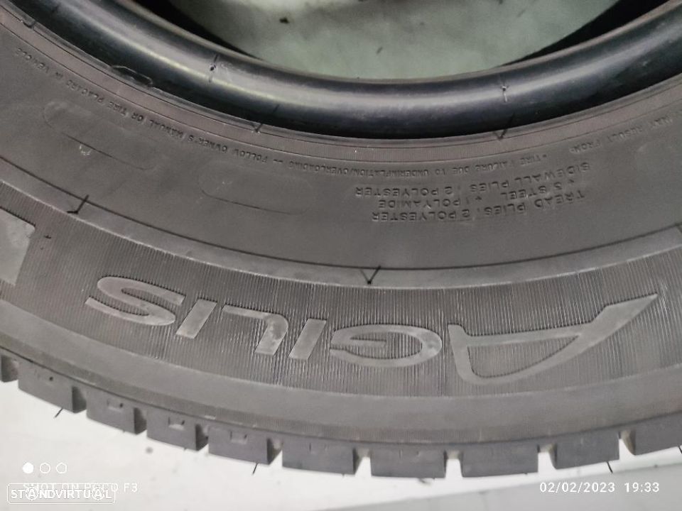 2 pneus semi novos 225-75r16c michelin - oferta da entrega 120 EUROS