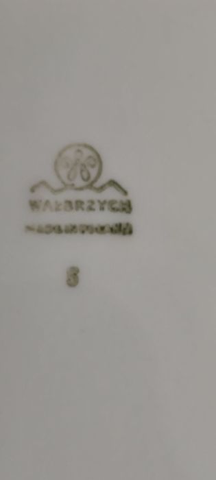 Talerze porcelanowe piękni zdobione