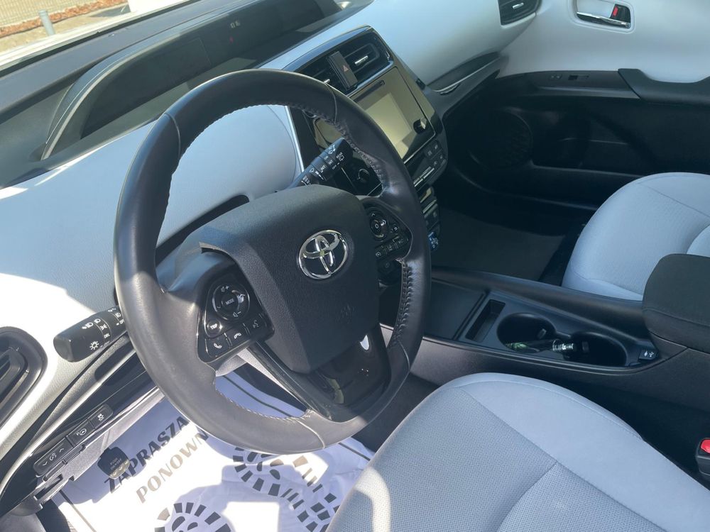 Toyota Prius IV 2019 4x4