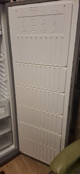 Морозильная камера Hotpoint  Ariston