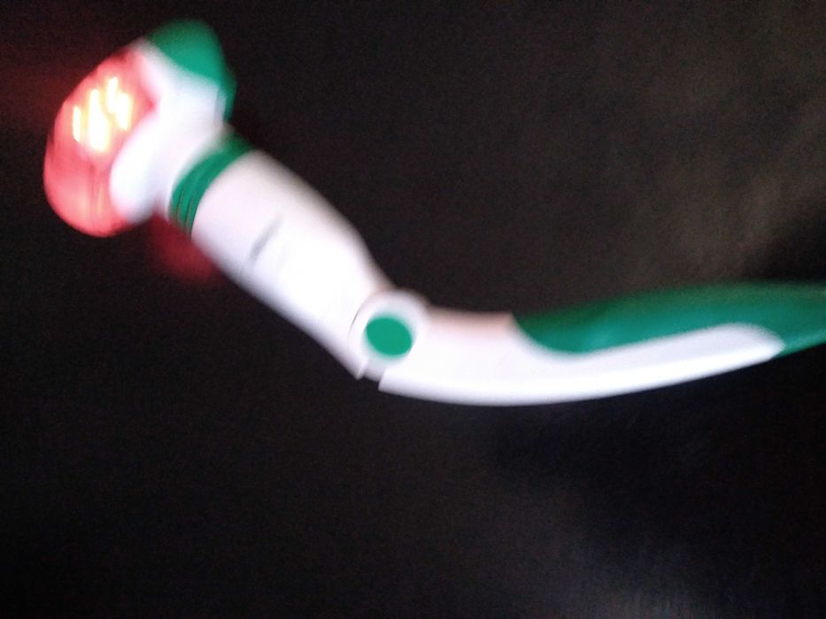 Ulga w bólu - masażer z podczerwienią oraz wibracjami