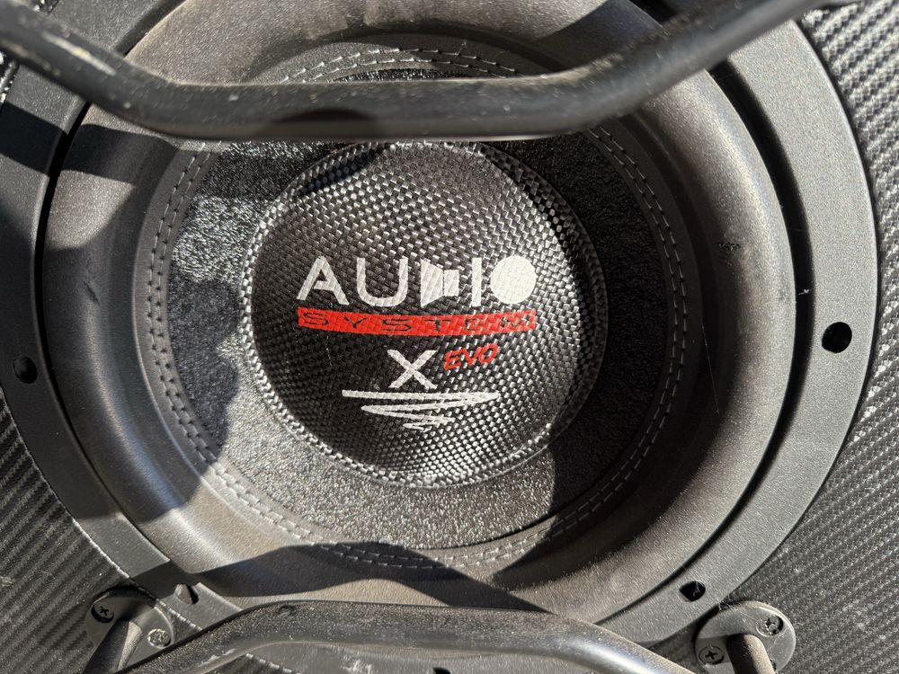 Subwoofer i wzmacniacz Audio system 24V