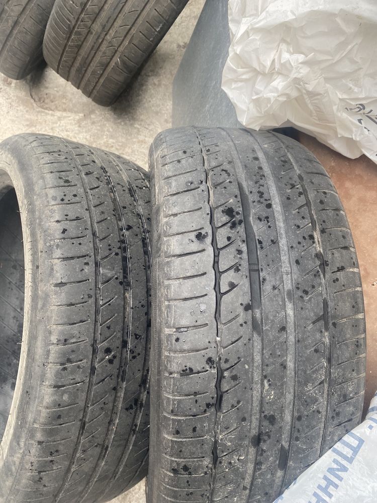 Продам шины бу  235 /45 r18w