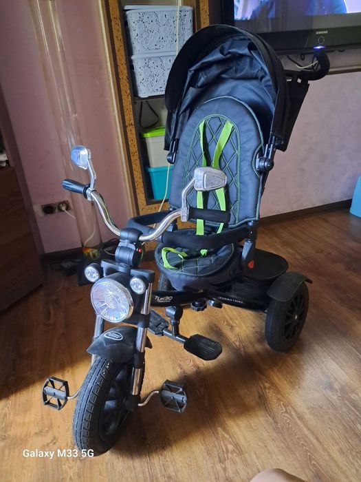 Дитячий триколісний велосипед Turbo Trike M 4056 HA-20 чорно-зелений