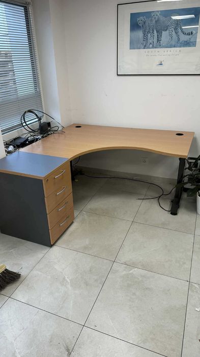 Sprzedam meble biurowe